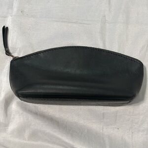 Portland Leather Goods Genuine Leather Travel Bag/Makeup Pouch
